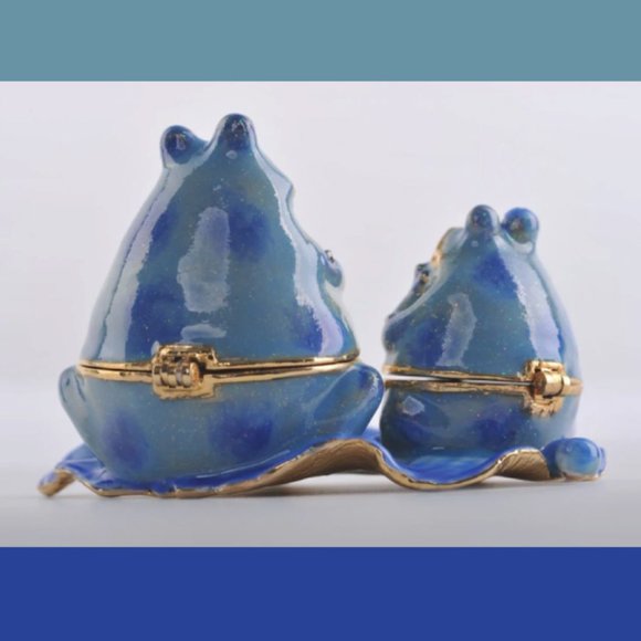 Keren Kopal Trinket Box Collecter's 'Happy Blue Frogs' (New in Box) - Picture 3 of 4